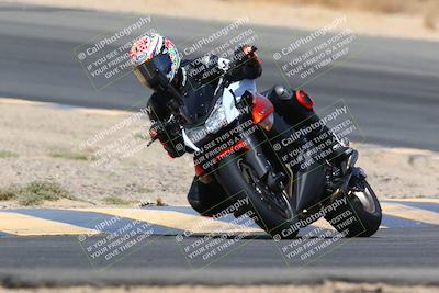 media/Apr-10-2022-SoCal Trackdays (Sun) [[f104b12566]]/Turn 10 (1pm)/